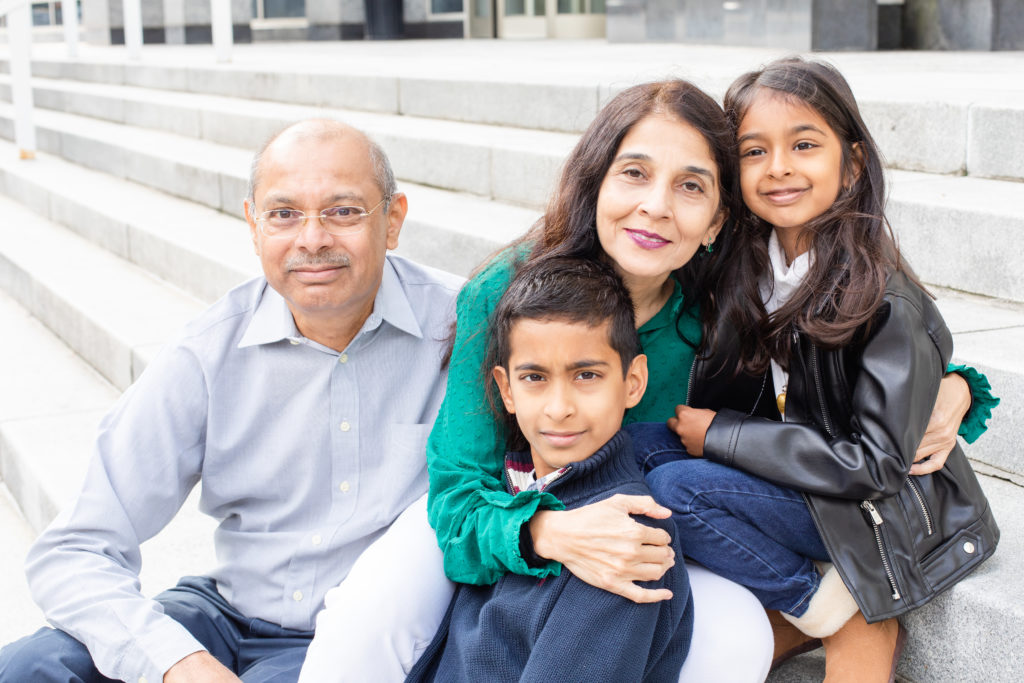 multi generation family pictures at Atlanta midtown | by Laure photography
